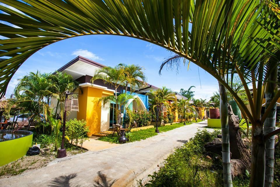 Fullhouse Resort Mae Suai Extérieur photo