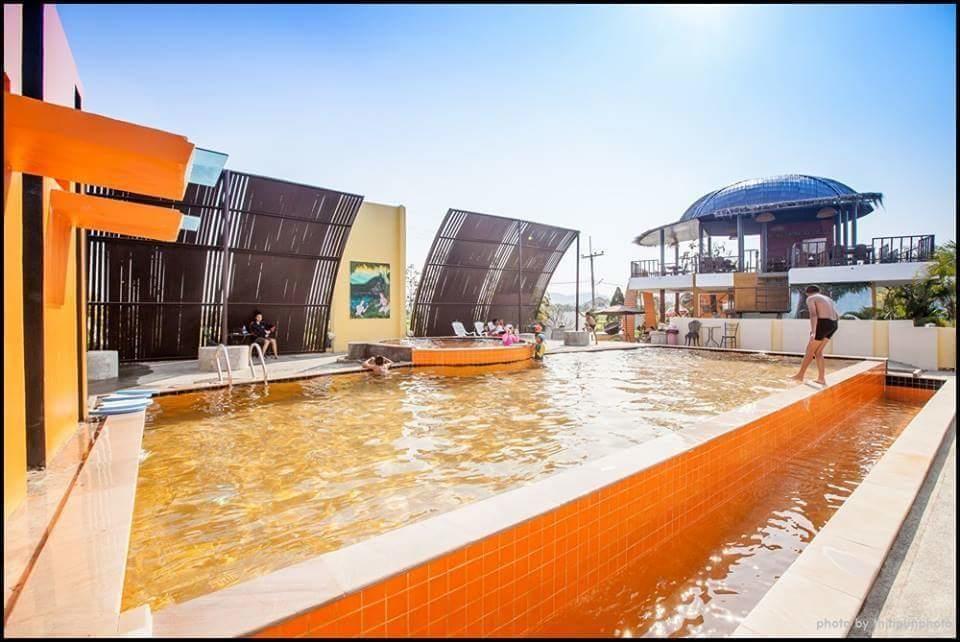 Fullhouse Resort Mae Suai Extérieur photo