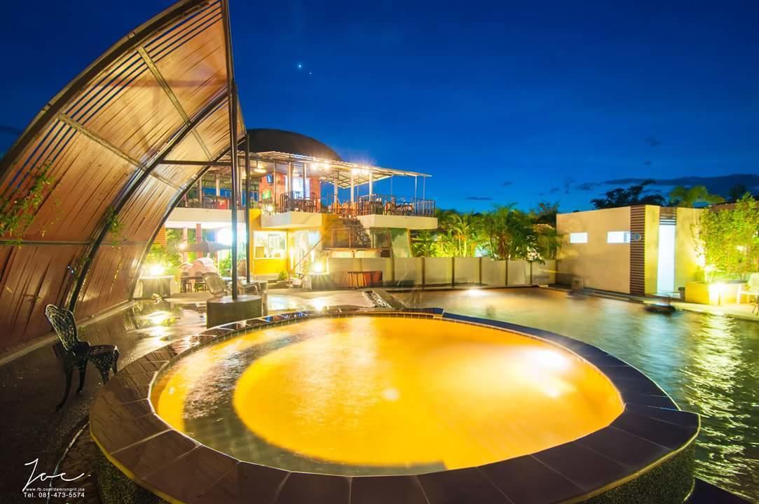 Fullhouse Resort Mae Suai Extérieur photo
