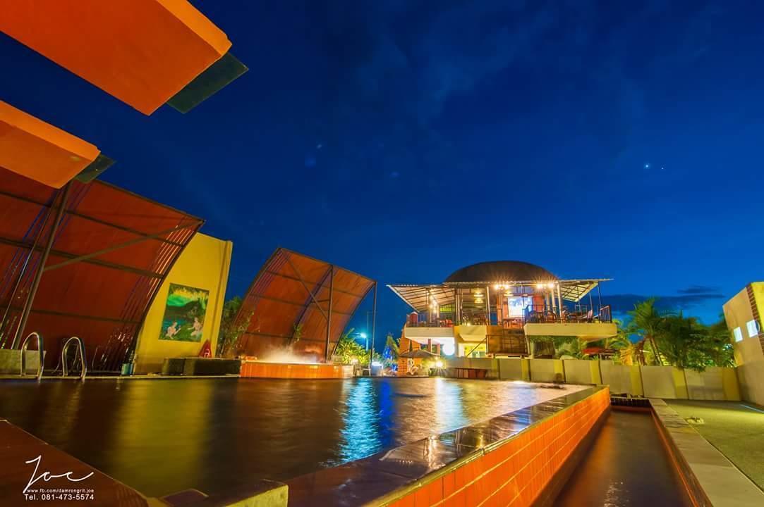 Fullhouse Resort Mae Suai Extérieur photo